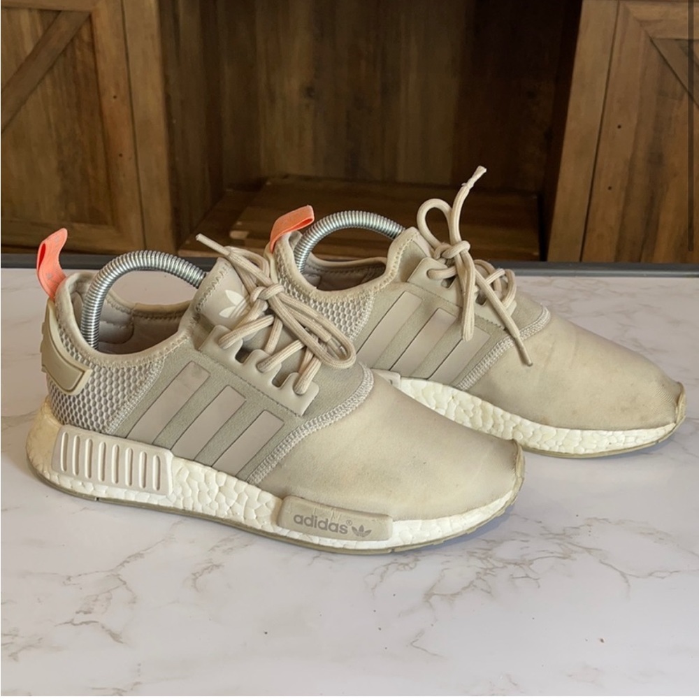 Adidas NMD_R1 Shoes - Picture 4 of 11